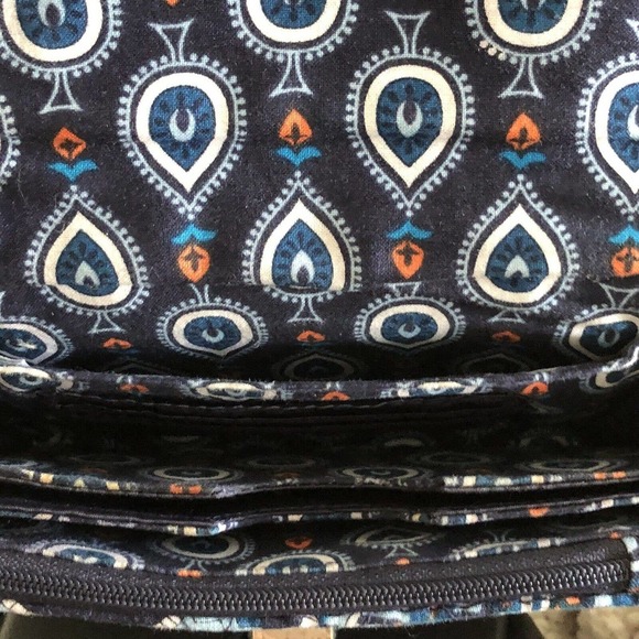 Vera Bradley Your Turn Smartphone Wristlet in Marrakesh - Picture 4 of 7